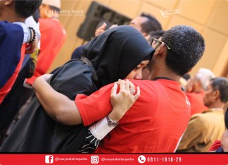 UTANG MENGHANCURKAN BISNIS & KELUARGAKU