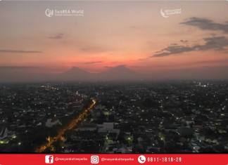 Dia Datang (lagi), Masalah Nambah (lagi)